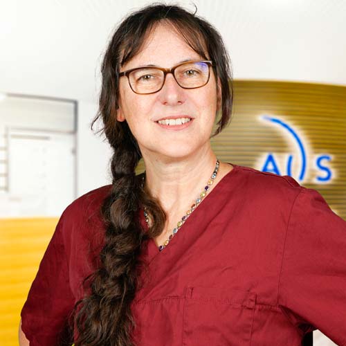 Fachärztin für Anästhesie Dr. Karin Staudigel im Ärzteteam des ZfAS Bielefeld