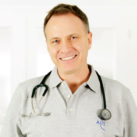 Facharzt für Anästhesie Dr. Jürgen Issinger im Ärzteteam des ZfAS Bielefeld